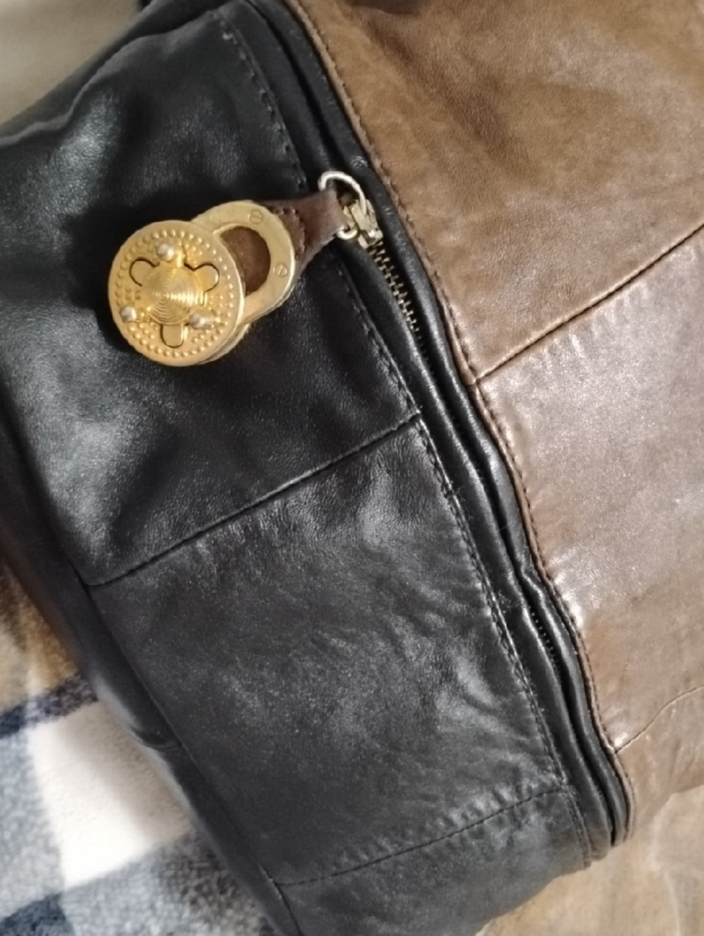 STEVE MADDEN RARE LEATHER VINTAGE Brown & Black Satchel! Brass Turn Lock Clasp - Picture 4 of 14